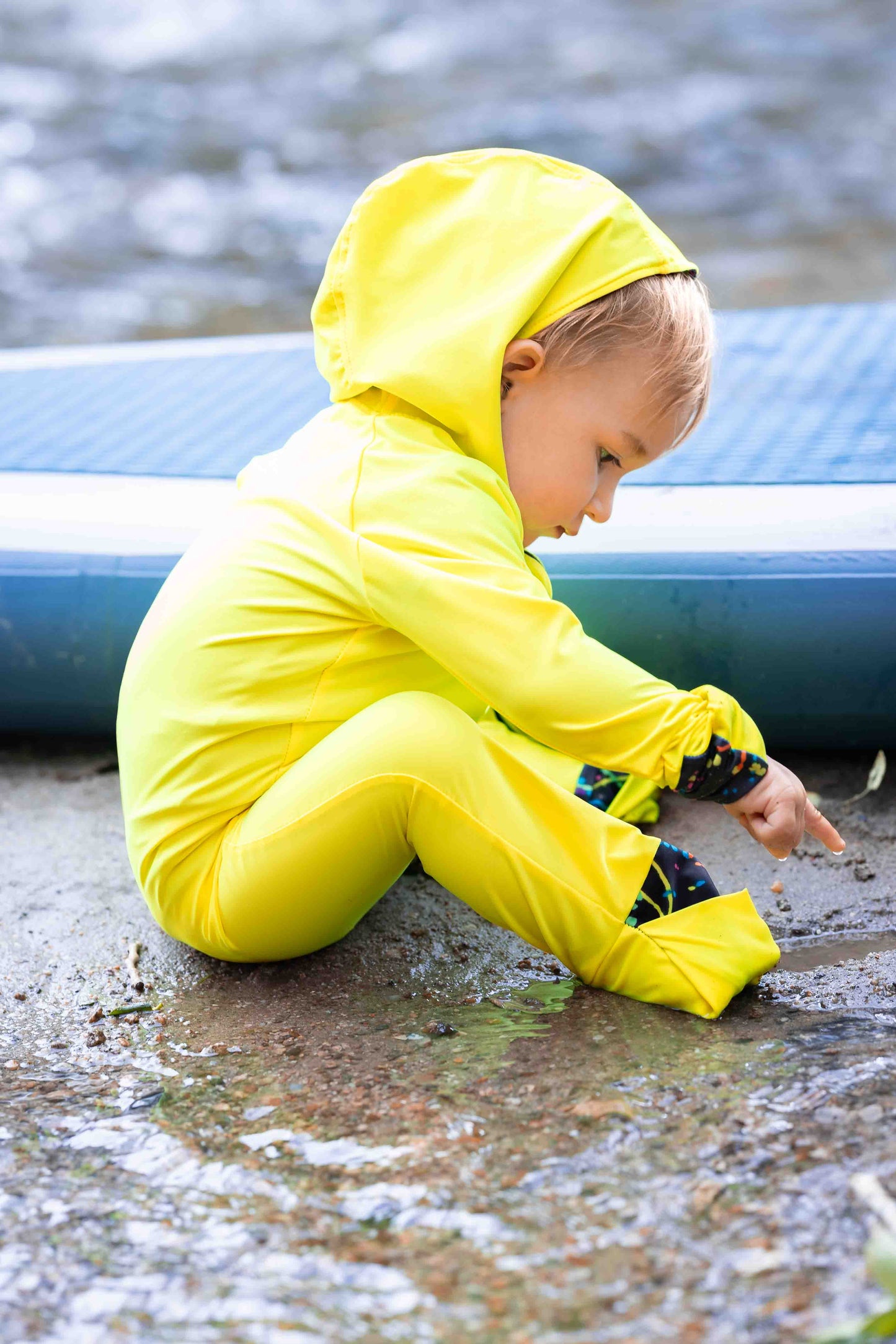 The OG Sunsie: Full UPF 50+ Coverage in Neon Yellow