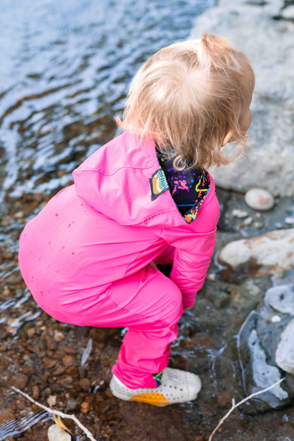 The OG Sunsie: Full UPF 50+ Coverage in Neon Pink